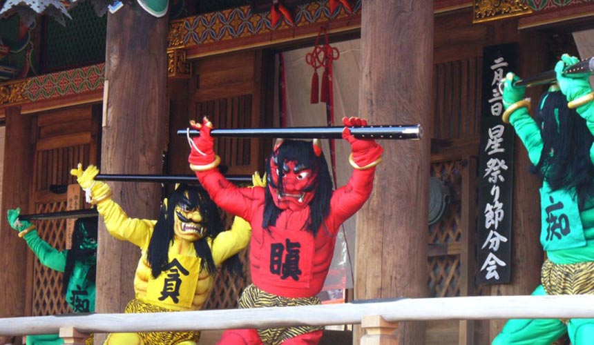 ژاپنی‌ها با پوشیدن لباس‌های شیطانی به خیابان می‌آیند
