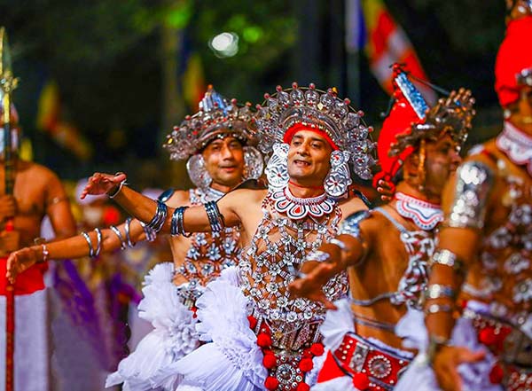 ناسبت‌ها و جشنواره های سریلانکا