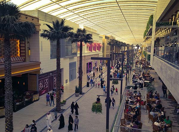 مرکز خرید Avenues Mall در عمان