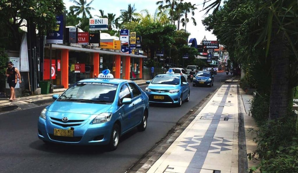 نقل عمومی در بالی