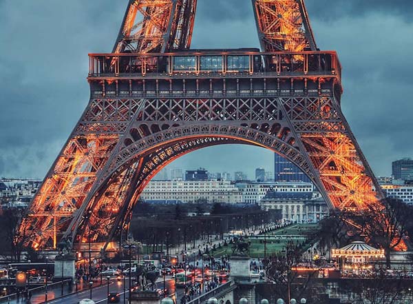 برج ایفل فرانسه نماد چیست؟