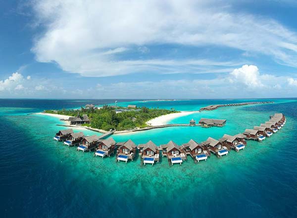 فاصله ی هتل گرند پارک با مراکز تفریحی در مالدیو
