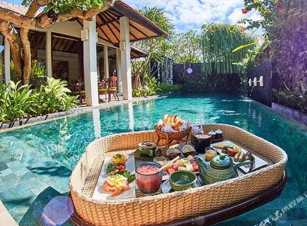 هتل ساحلی رویال بالی | Royal Purnama
