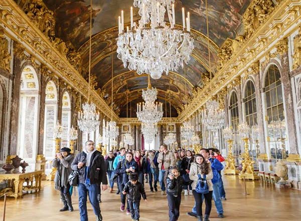 بازدید از کاخ ورسای پاریس