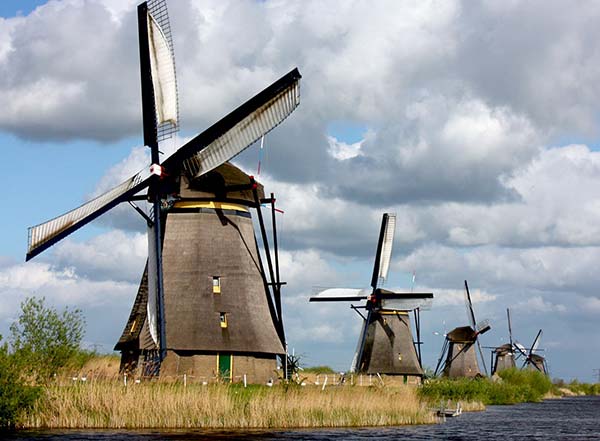 معروفترین آسیاب‌های بادی هلند