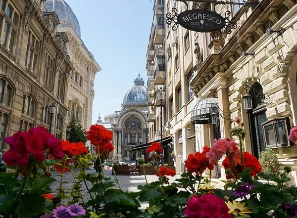 آشنایی با جاذبه های گردشگری شهر بخارست رومانی 