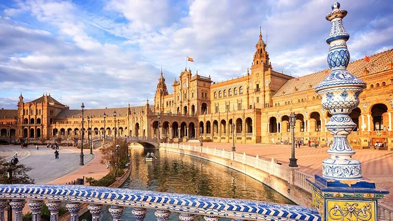 جذاب‌ترین مکان های تفریحی اسپانیا