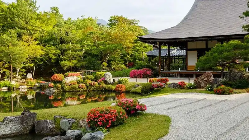 معبد تنراجی جاهای دیدنی ژاپن