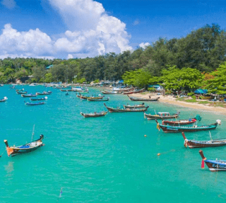 دهکده ساحلی راوای در پوکت تایلند