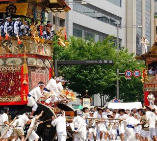 گیون ماتسوری (Gion Matsuri) در کیوتو