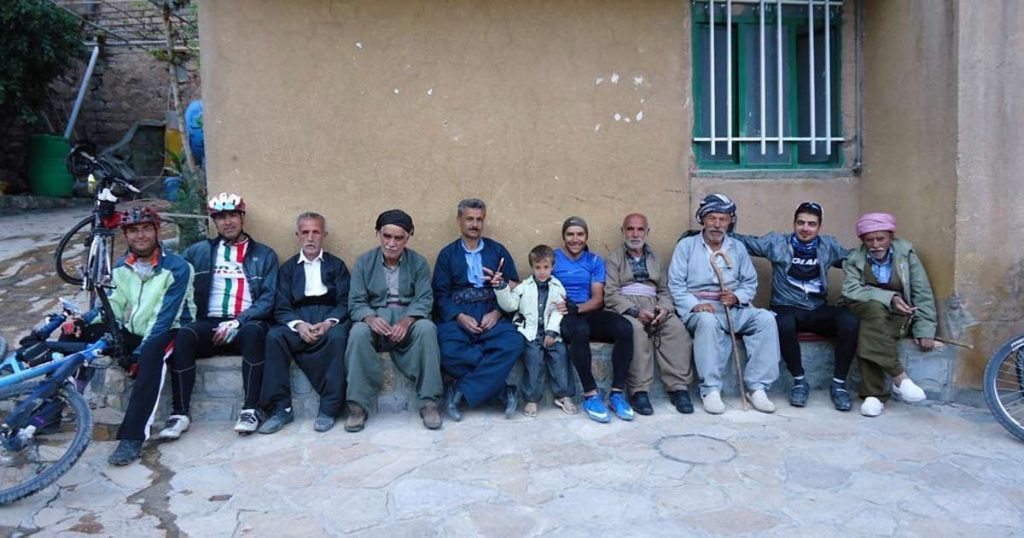 زبان مردم روستای هجیج