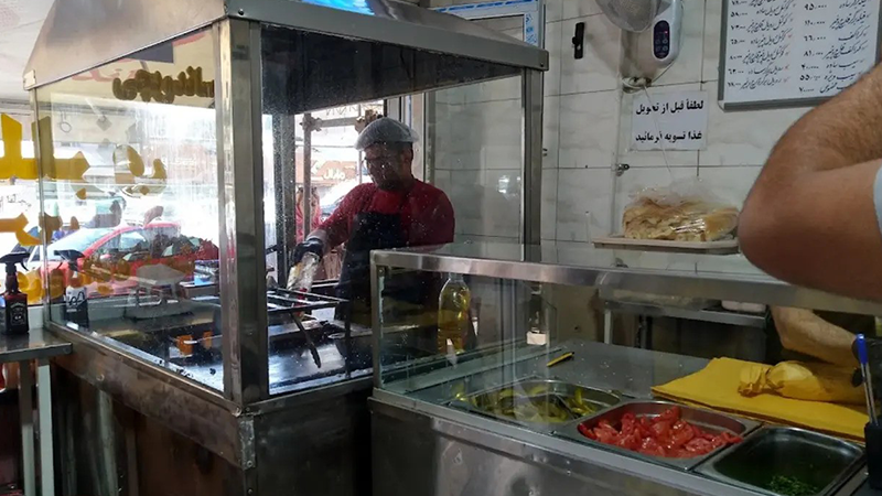 بهترین ساندویچی‌های تهران کدامند؟ ساندویچی خانلری