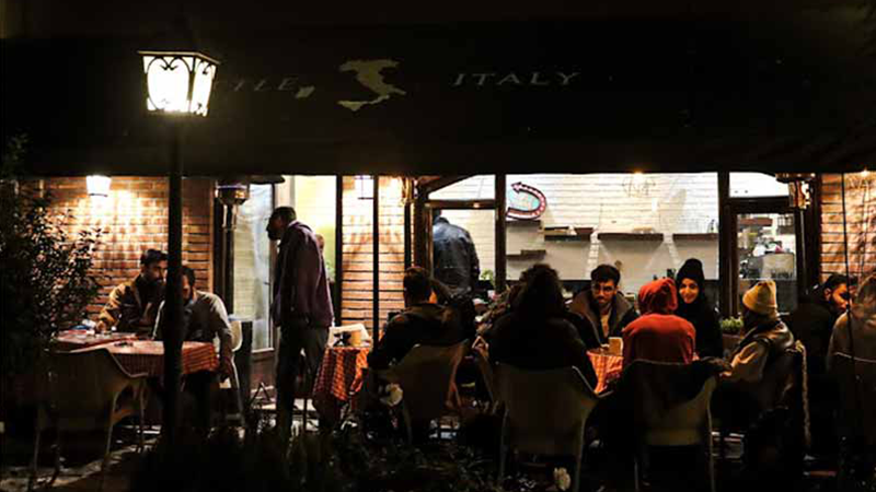 بهترین پیتزا فروشی تهران کدام است؟ رستوران لیتل ایتالی 