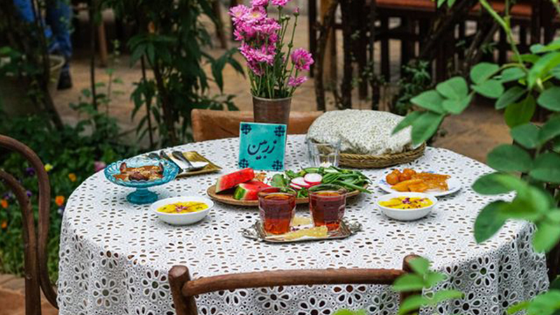 بهترین رستوران‌های ایرانی تهران کدامند؟ رستوران تهرون کندوان 