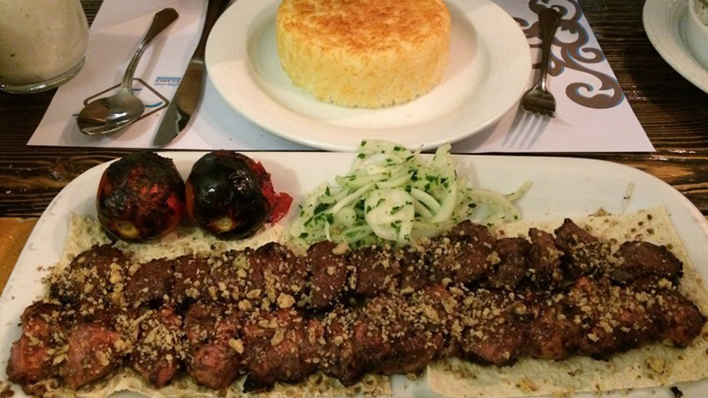 بهترین رستوران‌های گیلکی ( گیلانی ) تهران کدامند؟ رستوران گیلانه جردن 