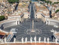 رم سفری در پیچ و خم و گذرگاه تاریخ