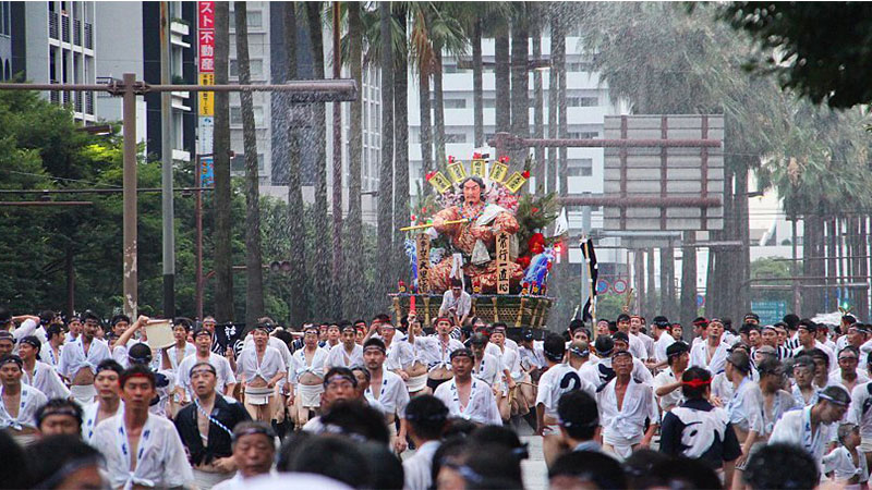 جشنواره هاکاتا گیون یاماکاسا ژاپن