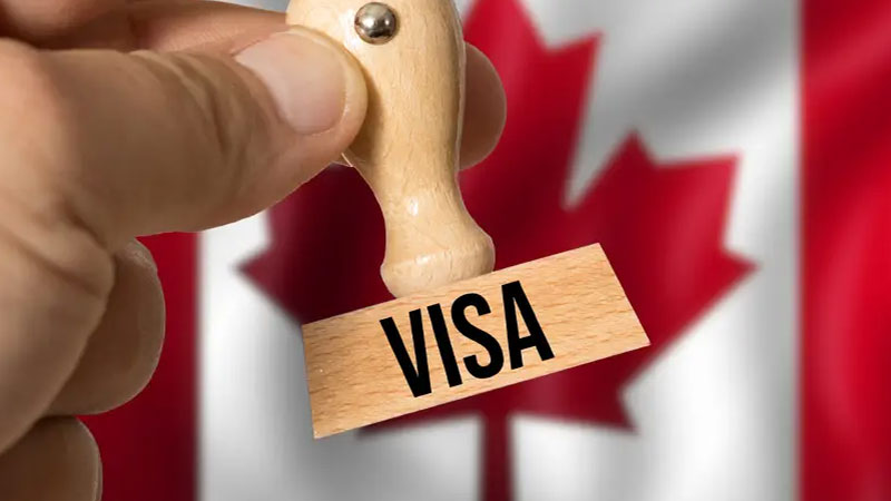 ارائه دعوت نامه ویزای توریستی کانادا