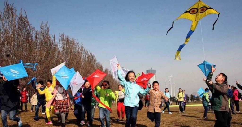 گردش‌های بهاری و بادبادک‌بازی در جشنواره چینگ مینگ