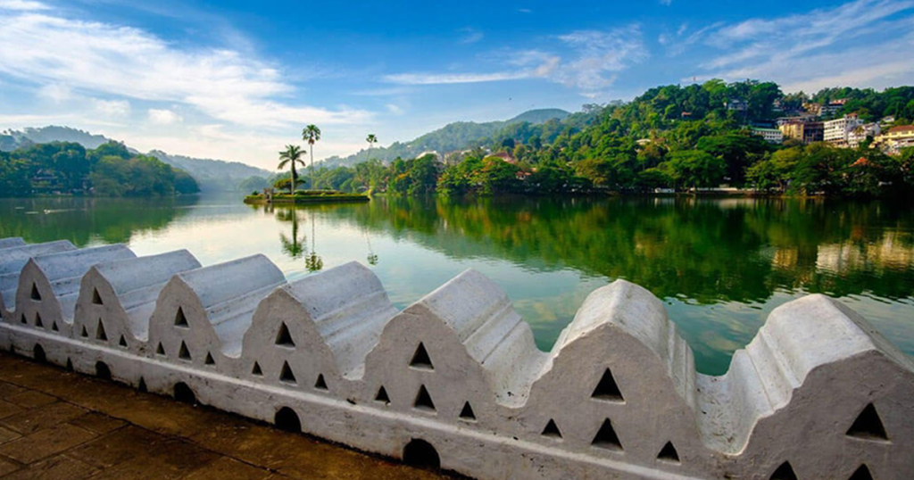 دریاچه کندی (Kandy Lake) سریلانکا