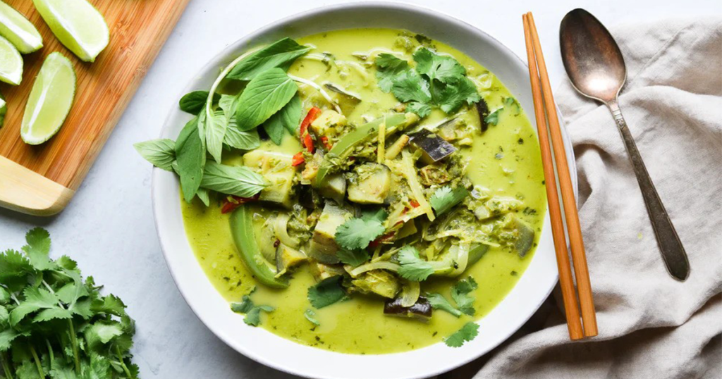 کانگ کیاو وان (Green Curry) یکی از بهترین غذاهای تایلندی