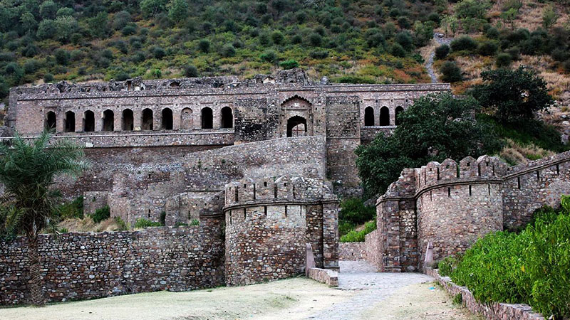 قلعه بانگره، راجستان، هند (Bhangarh Fort) از ترسناک ترین مکان های دنیا