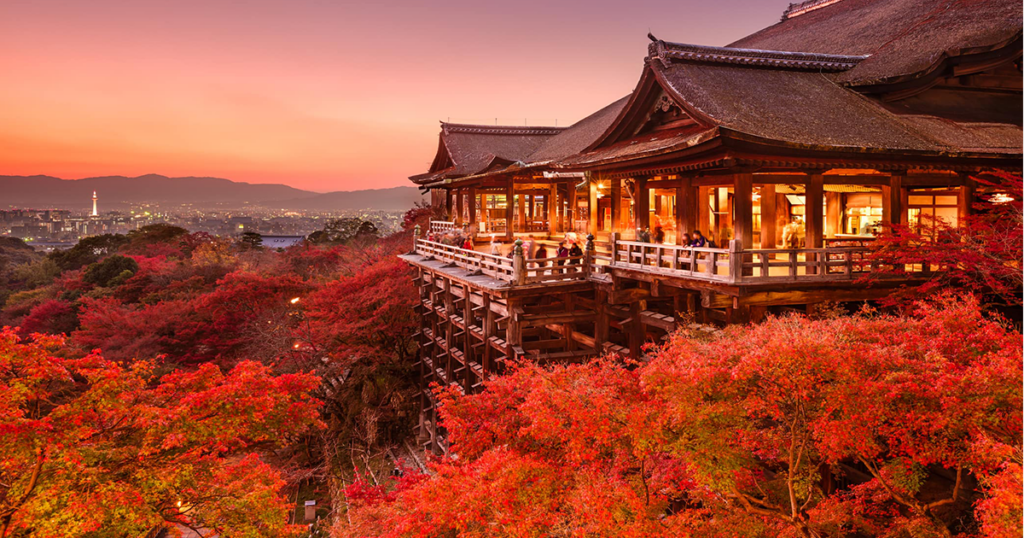 تصویری از Kiyomizu-dera (کیومیزو-درا) ، از معابد ژاپن 