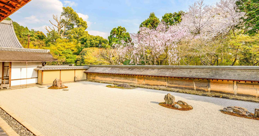 تصویری از Ryoan-ji (ریوان‌جی)،از معابد ژاپن 