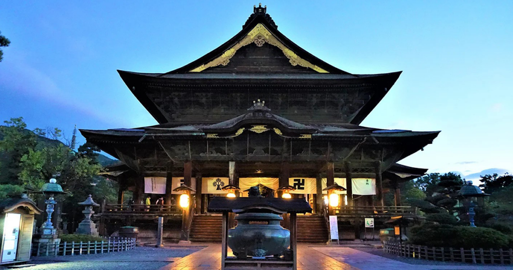 تصویری از Zenkō-ji (زنکو-جی) یکی از معابد ژاپن 