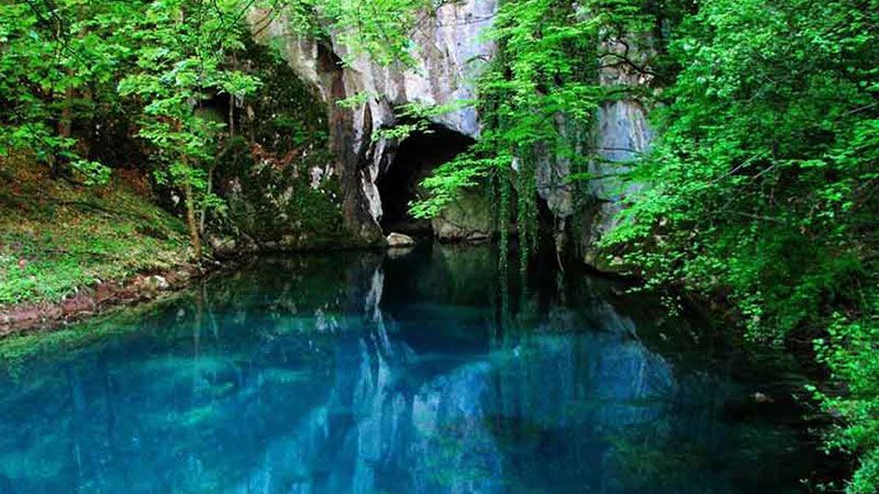 چشمه کروپا (Krupaja Spring) از زیباترین جاهای دیدنی صربستان