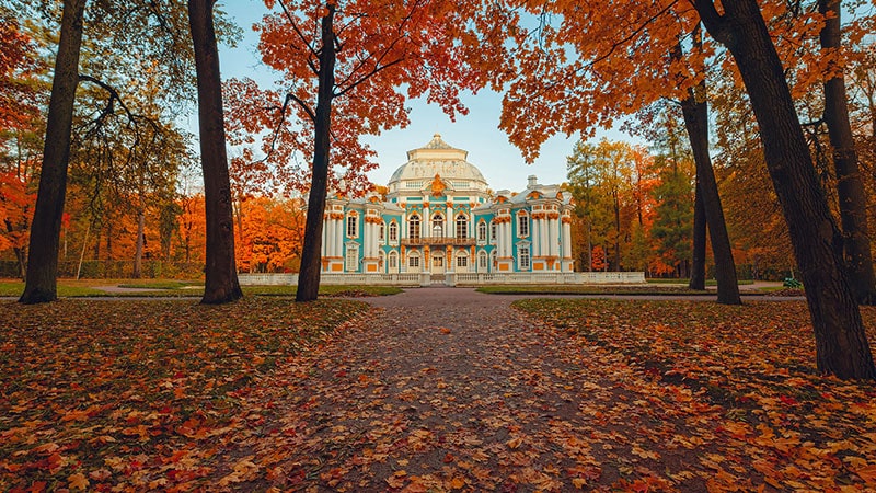 بهترین زمان سفر به سنت پترزبورگ