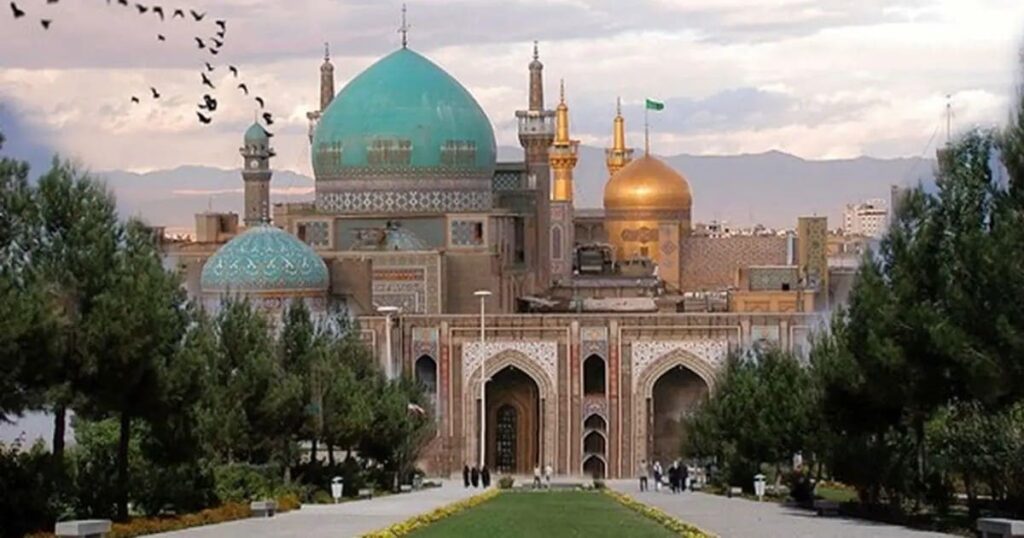 خلوت‌ترین زمان مشهد برای سفر زیارتی و تفریحی