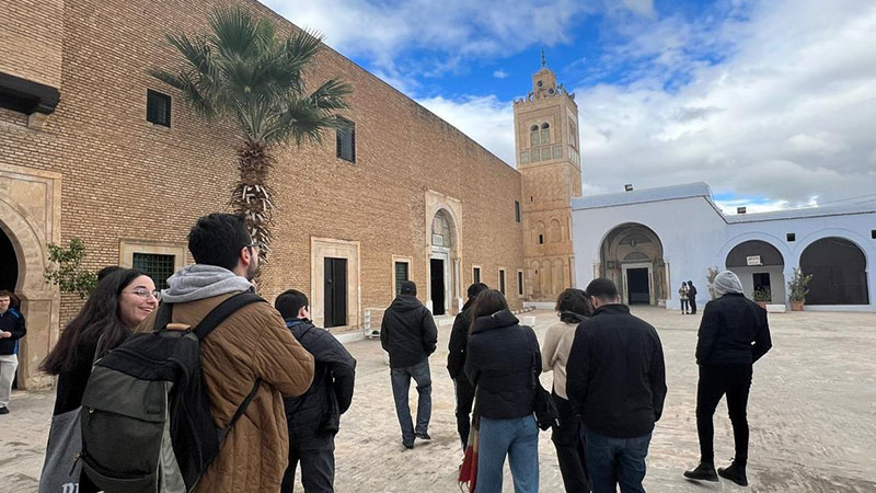 مذهب مردم تونس / تونس کجاست