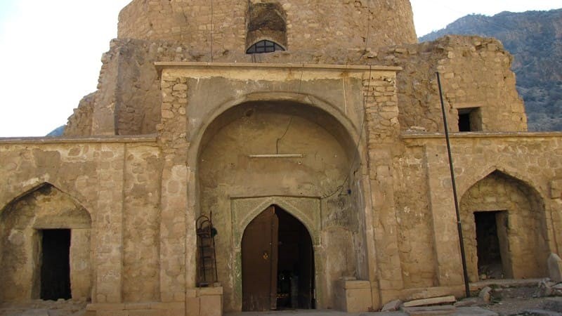 نگاهی به تاریخچه کاخ اردشیر بابکان