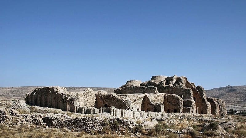تفاوت کاخ اردشیر با دیگر بناهای دوره ساسانی