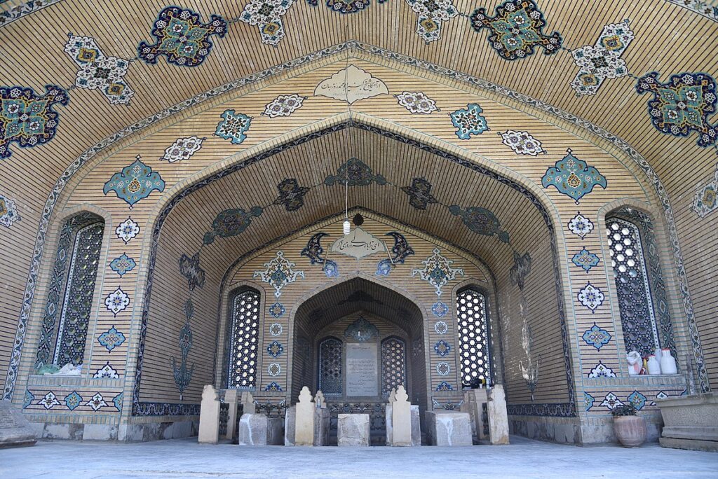 آرامگاه شیخ روزبهان؛ آرامگاه صوفی‌مشربِ کهن در دل بافت تاریخی