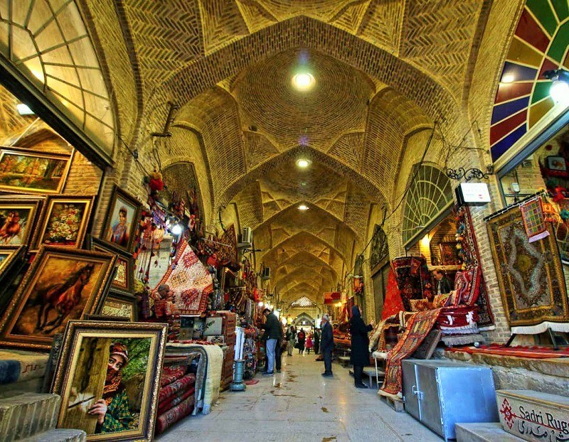 بازار وکیل؛ قلب تپنده تجارت سنتی در میان جاذبه‌های تاریخی شیراز