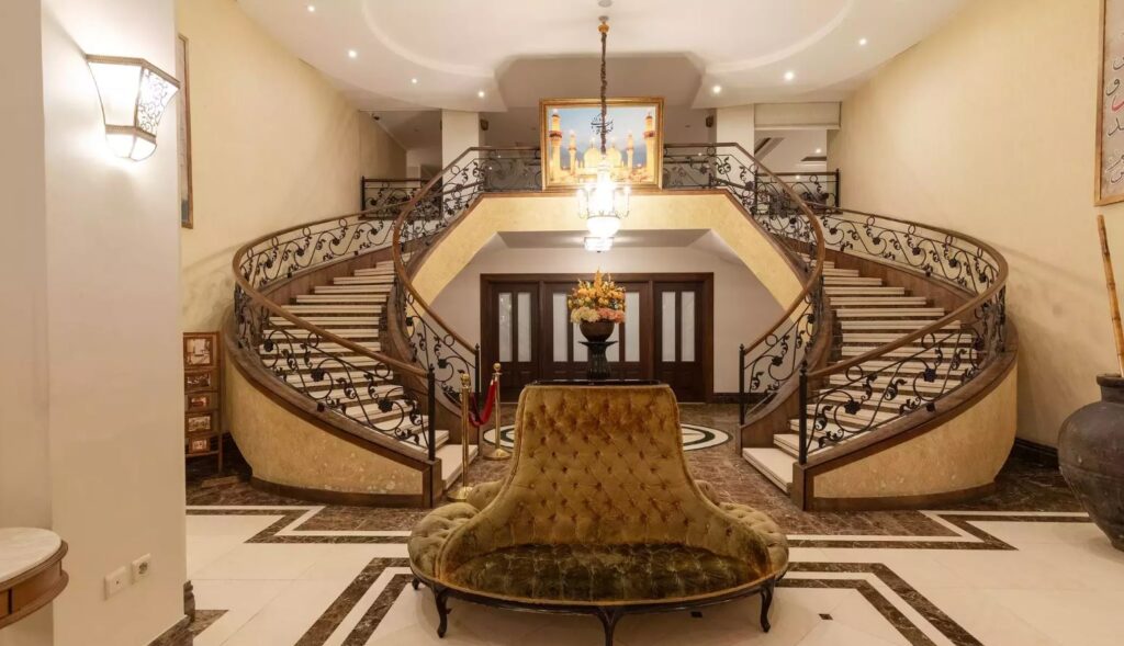 هتل جواد شرق