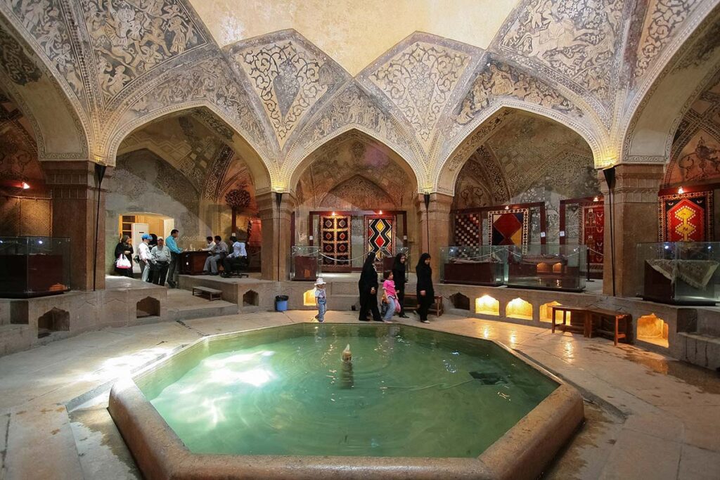 حمام وکیل؛ تجربه‌ای متفاوت از سبک زندگی در جاذبه‌های تاریخی شیراز