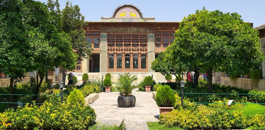 خانه زینت‌الملک قوام؛ تماشاخانه‌ای از هنر قجری و تاریخ زنده