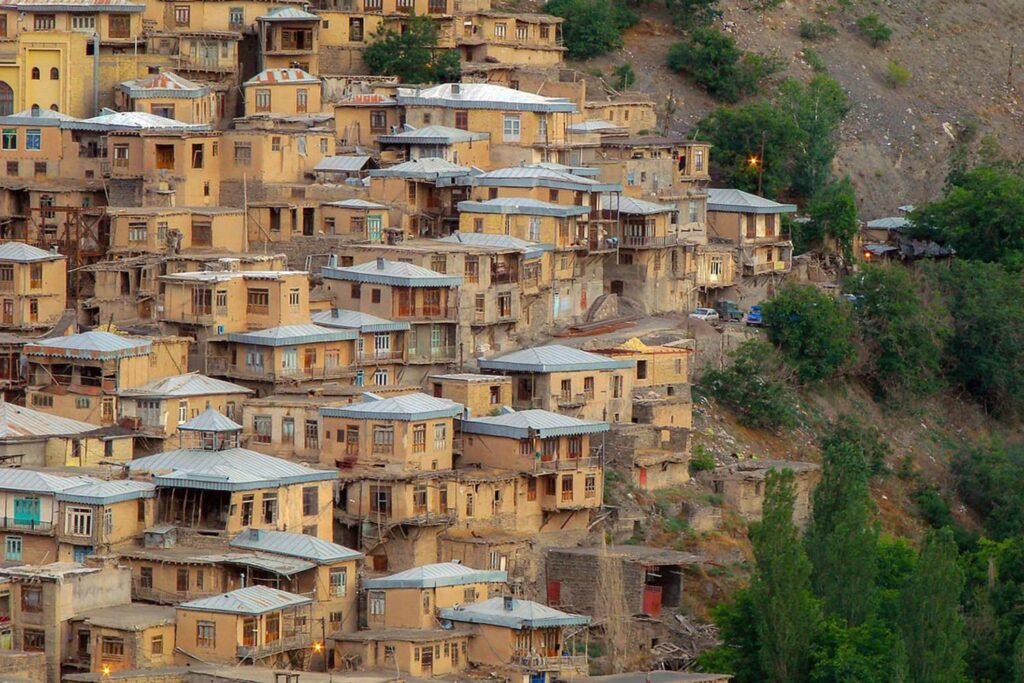 روستای عنبران مشهد
