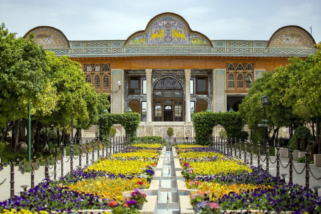 نارنجستان قوام
