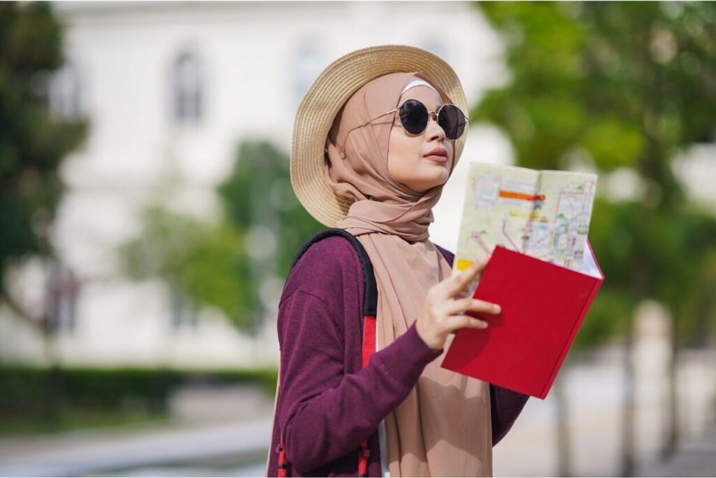 چگونه در سفر خارجی غذای حلال پیدا کنیم؟