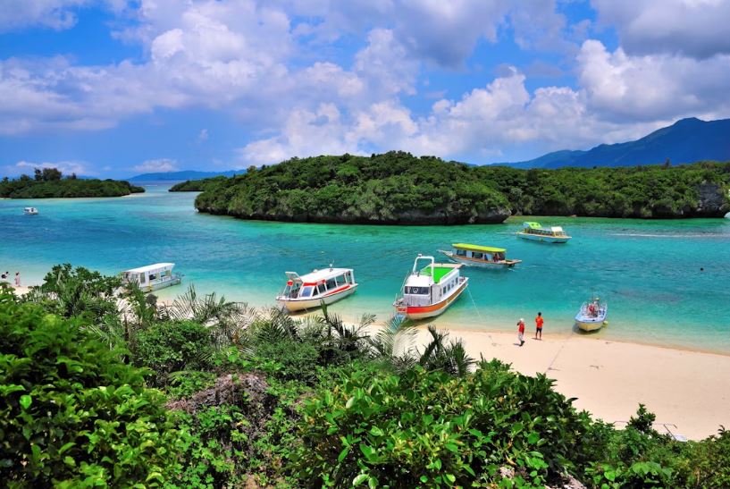 اوکیناوا / Okinawa از لوکسترین جزایر ژاپن
