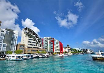 تور مالدیو هتل 5 ستاره Movenpick Resort Kuredhivaru