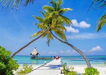 تور مالدیو هتل 5 ستاره Movenpick Resort Kuredhivaru