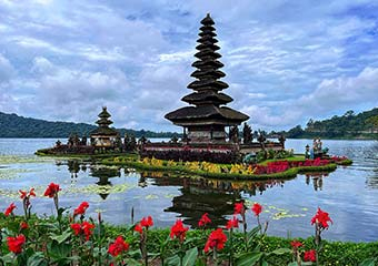 تور بالی هتل 5 ستاره Ayana Resort Bali